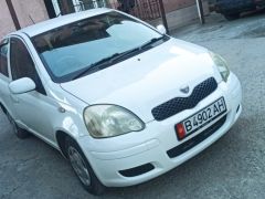 Сүрөт унаа Toyota Vitz