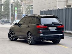 Сүрөт унаа BMW X7