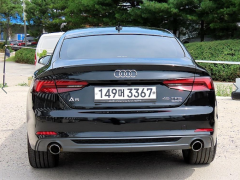 Photo of the vehicle Audi A5