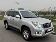 Сүрөт унаа Toyota Land Cruiser Prado