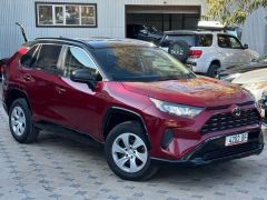 Сүрөт унаа Toyota RAV4