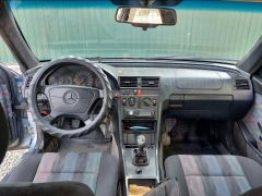 Сүрөт унаа Mercedes-Benz C-Класс