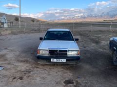 Сүрөт унаа Mercedes-Benz 190 (W201)