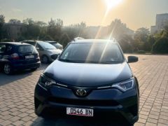 Сүрөт унаа Toyota RAV4