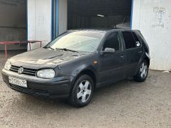 Photo of the vehicle Volkswagen Golf