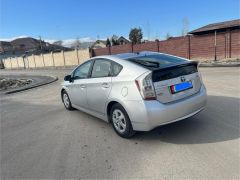 Сүрөт унаа Toyota Prius