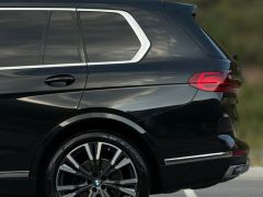 Фото авто BMW X7