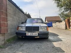 Сүрөт унаа Mercedes-Benz W124