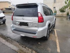 Photo of the vehicle Lexus GX