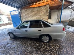 Сүрөт унаа Daewoo Nexia