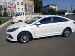 Photo of the vehicle Hyundai Sonata