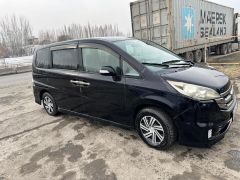 Сүрөт унаа Honda Stepwgn