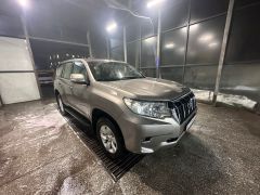 Сүрөт унаа Toyota Land Cruiser Prado