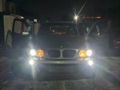 Photo of the vehicle BMW X5