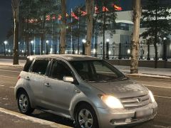 Photo of the vehicle Toyota Ist