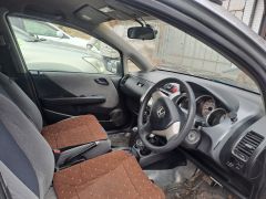 Photo of the vehicle Honda Fit