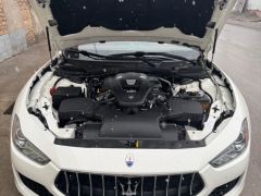 Фото авто Maserati Ghibli