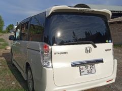 Фото авто Honda Stepwgn