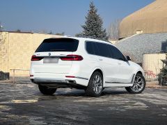 Фото авто BMW X7