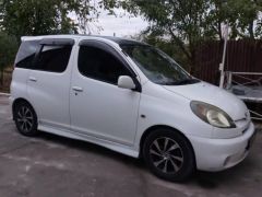 Сүрөт унаа Toyota FunCargo