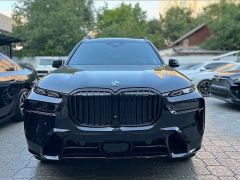 Фото авто BMW X7