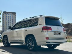 Фото авто Toyota Land Cruiser