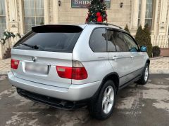 Photo of the vehicle BMW X5