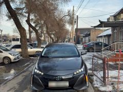 Сүрөт унаа Toyota Prius