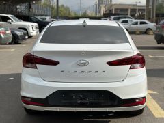 Фото авто Hyundai Elantra