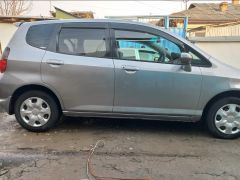 Photo of the vehicle Honda Fit