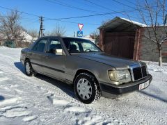 Фото авто Mercedes-Benz W124