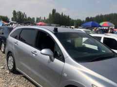 Сүрөт унаа Honda Stream