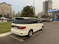 Фото авто Toyota Estima