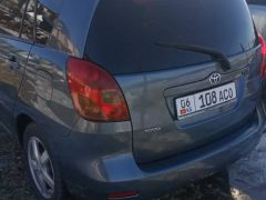 Фото авто Toyota Corolla Verso