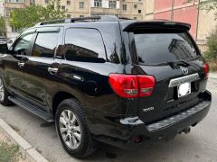 Photo Toyota Sequoia  2008