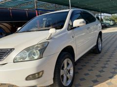 Сүрөт унаа Toyota Harrier