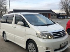 Фото авто Toyota Alphard