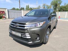 Фото авто Toyota Highlander