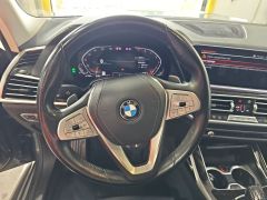 Фото авто BMW X7