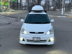 Photo of the vehicle Toyota Ipsum