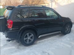 Сүрөт унаа Toyota RAV4