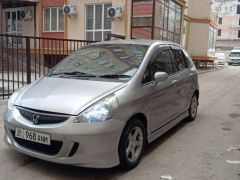 Фото авто Honda Fit