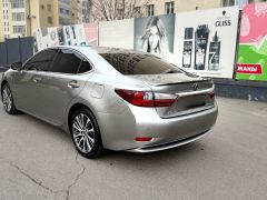 Photo of the vehicle Lexus ES