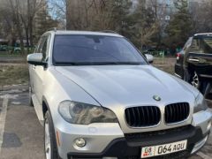 Photo of the vehicle BMW X5