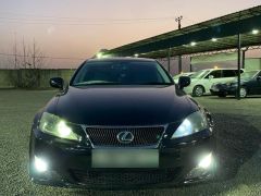 Photo of the vehicle Lexus IS