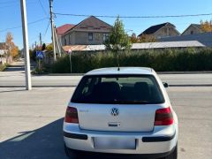 Фото авто Volkswagen Golf