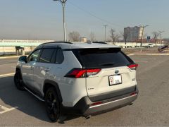 Photo of the vehicle Toyota RAV4