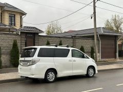 Фото авто Toyota Alphard