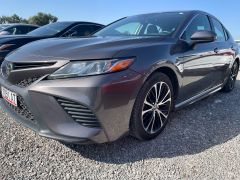 Сүрөт унаа Toyota Camry