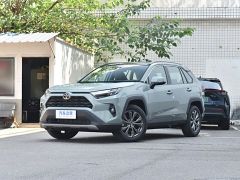 Photo of the vehicle Toyota RAV4